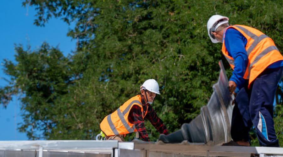 Expert Emergency Roof Repairs services in Cloverport, KY